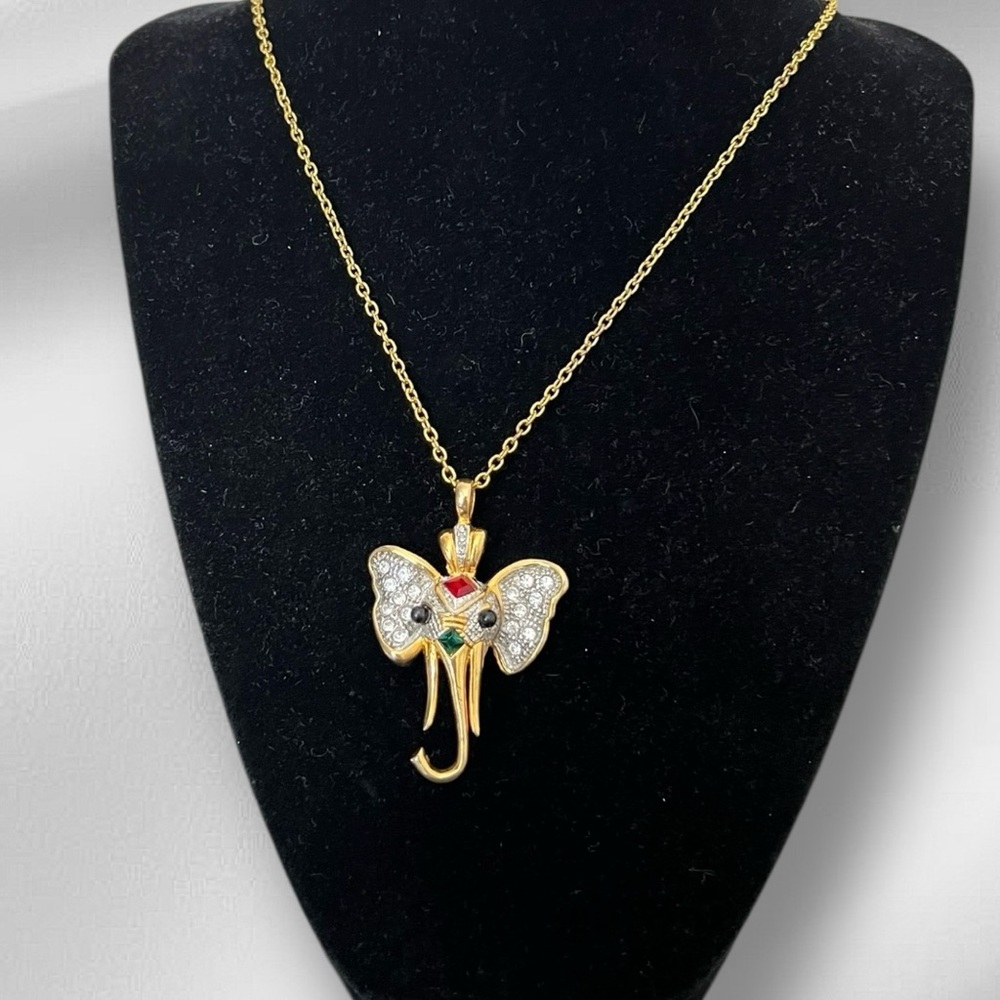 VTG Elephant Pendant Necklace gold tone rhinestones Enamel Trunk Up 18” Chain